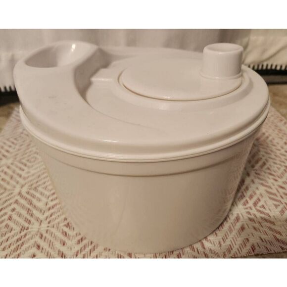 SL Kitchen accessories, salad bowl, spatulas, pot holders, peeler... - Picture 5 of 12